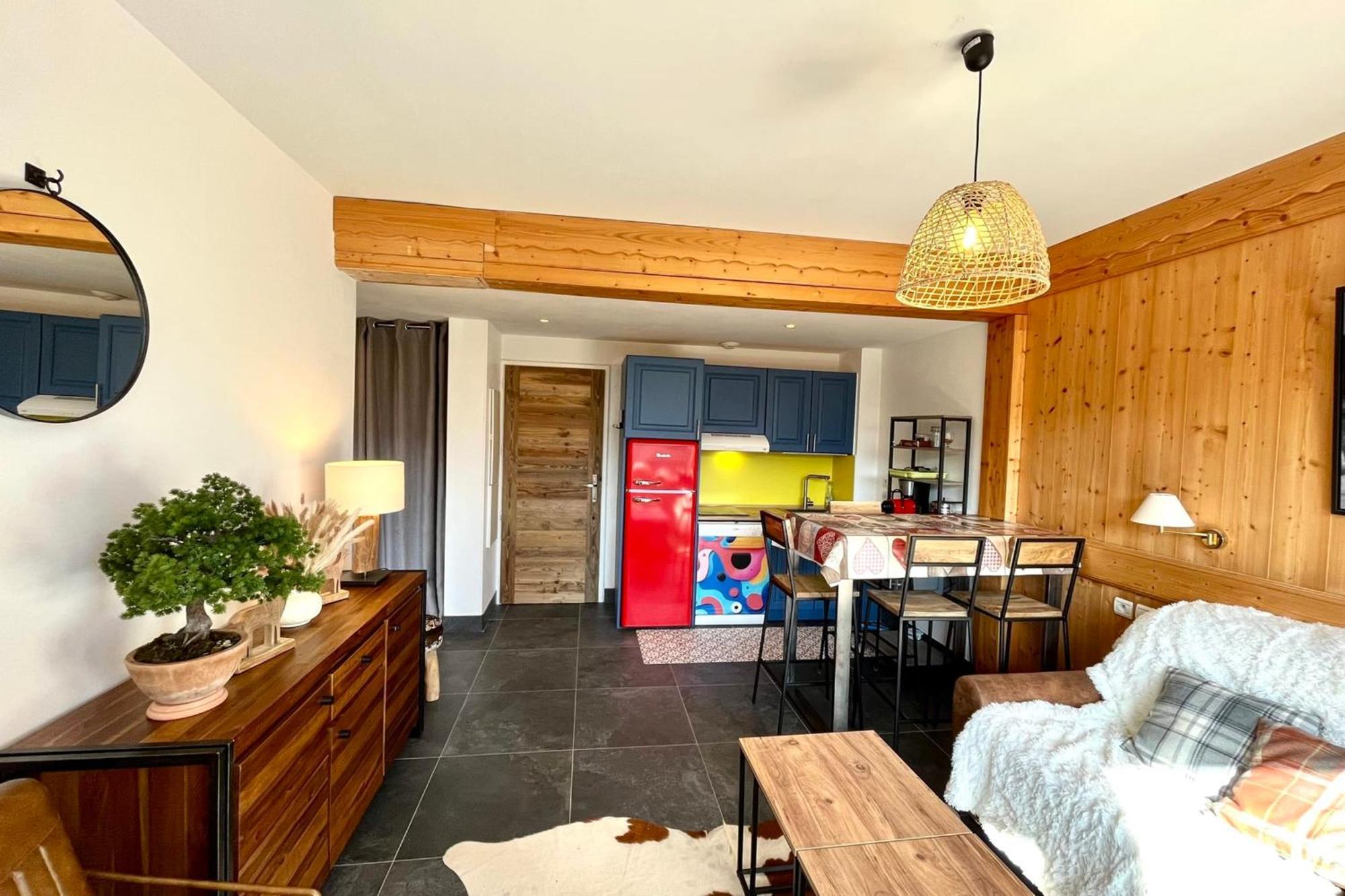 Superb Cosy Apartment With Balcony Combloux Buitenkant foto